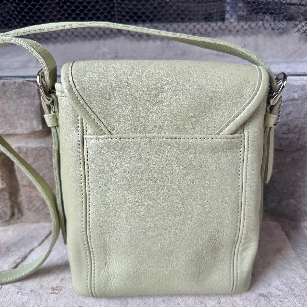 Vintage Coach Soho 4108 Rare Pistachio Small Flap Bag - Picture 2 of 13
